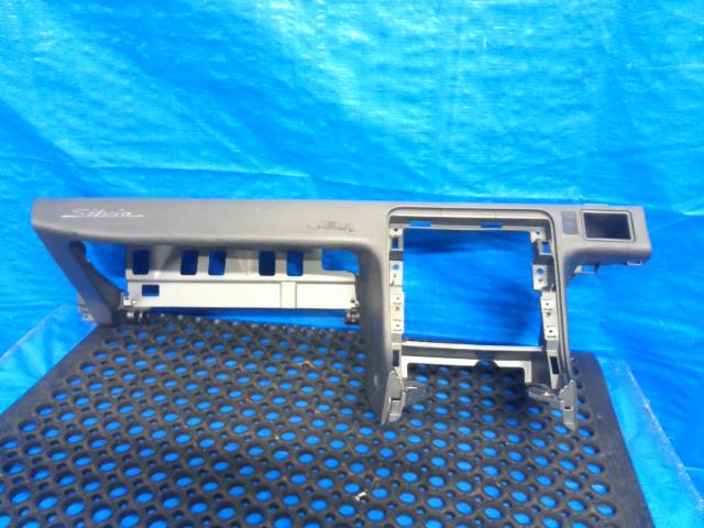 【中古】中古部品 シルビア S15 コンソールボックス 【3310200100-000016961277100】