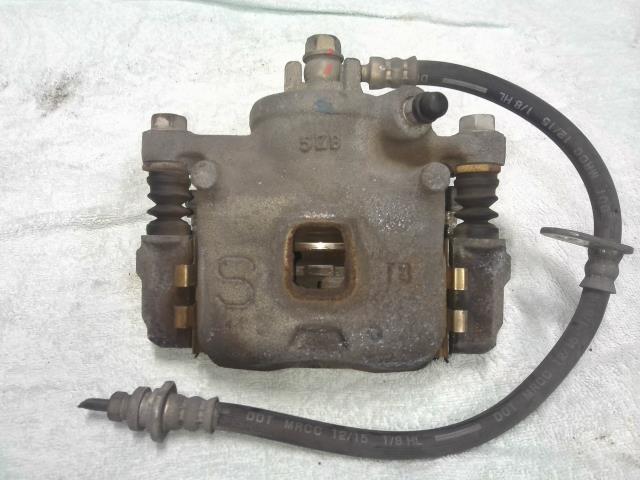 【中古】中古部品 ミニキャブ DS17V 右フロントキャリパー 【3310200100-000021924244330】