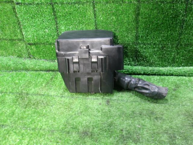 【中古】中古部品 スカイライン HNV37 ヒューズボックス 【3330420100-250524000167800】