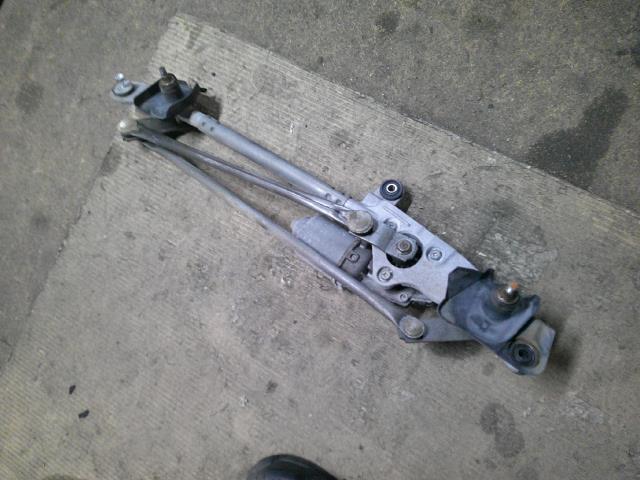 【中古】中古部品 デリカD2 MB15S フロントワイパーモーター 【3310410000-000253021361600】