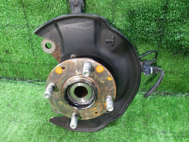【中古】中古部品 N−BOX JF2 左フロントナックルハブ 【3330420100-250531000244340】