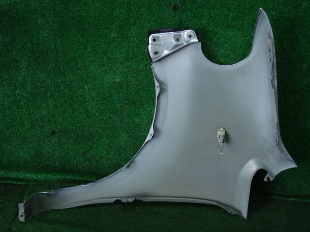 【中古】中古部品 ポルテ NNP10 右フロントフェンダー 【3340220100-0013930120106...