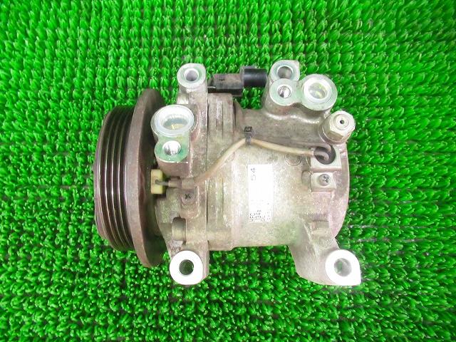 【中古】中古部品 eKワゴン H82W A/Cコンプレッサー 【3330210100-000037102160700】
