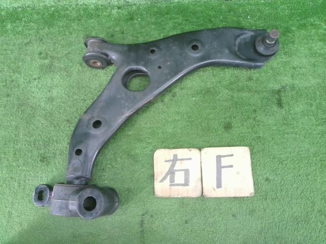 【中古】中古部品 CX−5 KE2FW 右フロントロアアーム 【3330990100-250418000851720】