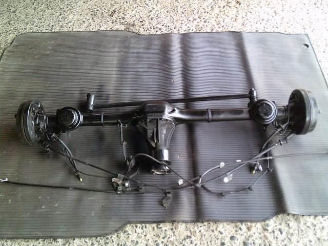 【中古】中古部品 ムーヴコンテ L585S リアアクスルホーシング 【3330220100-250606000441200】