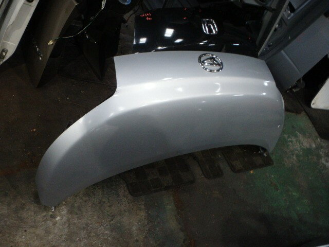 【中古】中古部品 ムーヴ LA110S ボンネットフード 【3331010800-000023270110500】