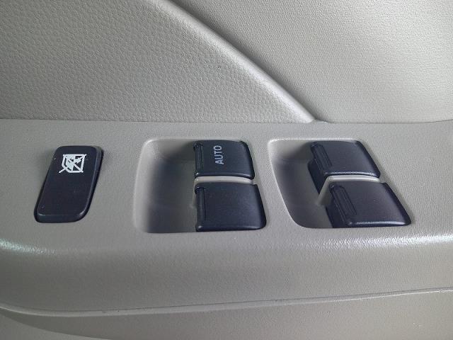 【中古】中古部品 キャロル HB24S パワーウインドウスイッチ 【3340030100-606814000061900】