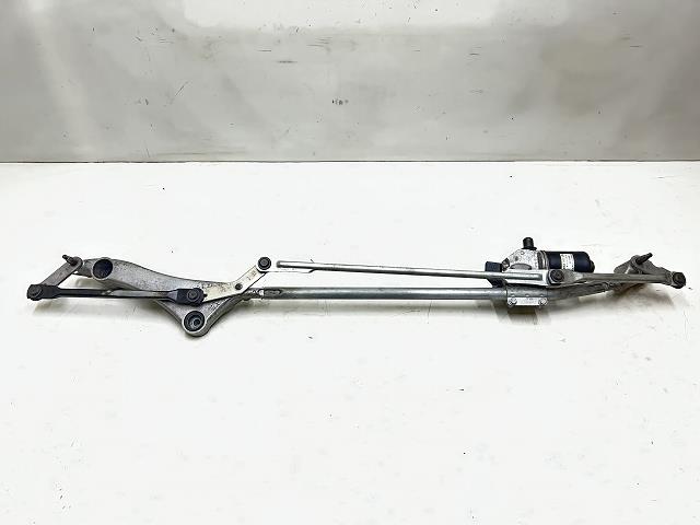 【中古】中古部品 ベンツ Aクラス 169032 フロントワイパーモーター 【3310070100-000090770761600】