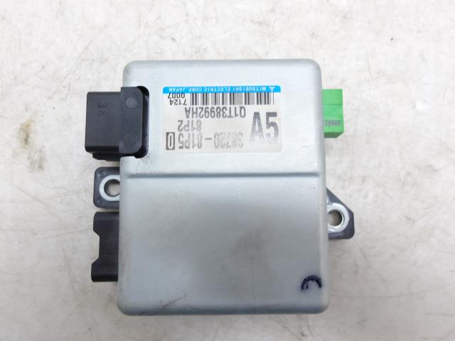 【中古】中古部品 デリカD2 MB46S PSコンピューター 【3310250100-000253020963500】