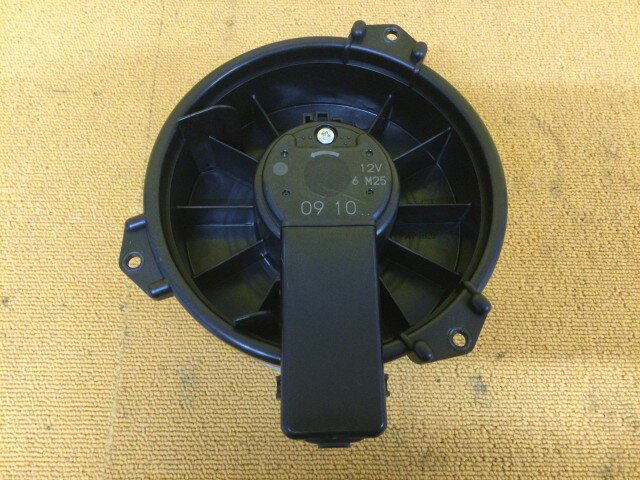 【中古】中古部品 プレオ L285F ヒーターブロアモーター 【3330960100-000052514367900】