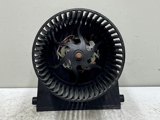 【中古】中古部品 VW ゴルフ 1JAPK ヒーターブロアモーター 【3310070100-0000Y076...