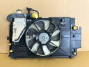 【中古】中古部品 アクア NHP10 ラジエータ 【3330650100-000253007220400】