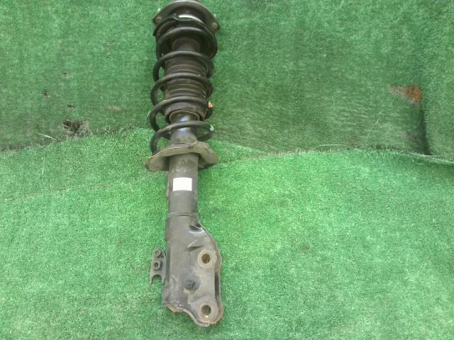 【中古】中古部品 タント LA600S 右フロントストラット 【3260240000-250617000450110】