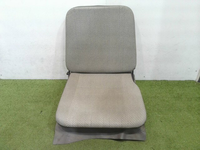 【中古】中古部品 ハイゼット S110P アシスタントシート 【3310090100-202504048070600】