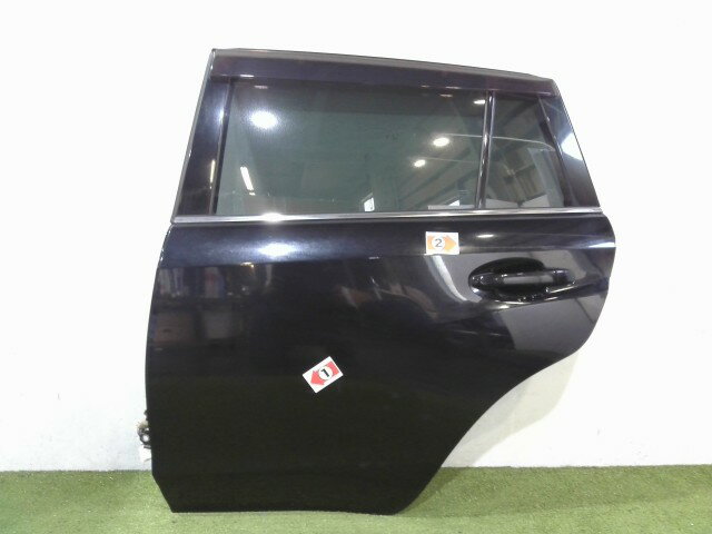 【中古】中古部品 レヴォーグ VM4 左リアドア 【3310090100-202506055813400】