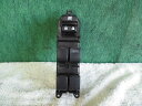 【中古】中古部品 アクア NHP10 パワーウインドウスイッチ 【3310420000-000002359261900】
