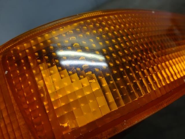 【中古】中古部品 ミニキャブ U42T 右クリアランスランプ 【3330980100-001444445911000】
