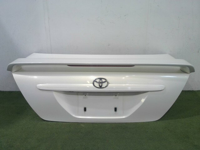 【中古】中古部品 マークII GX110 トランクリッド 【3310090100-202501052415300】