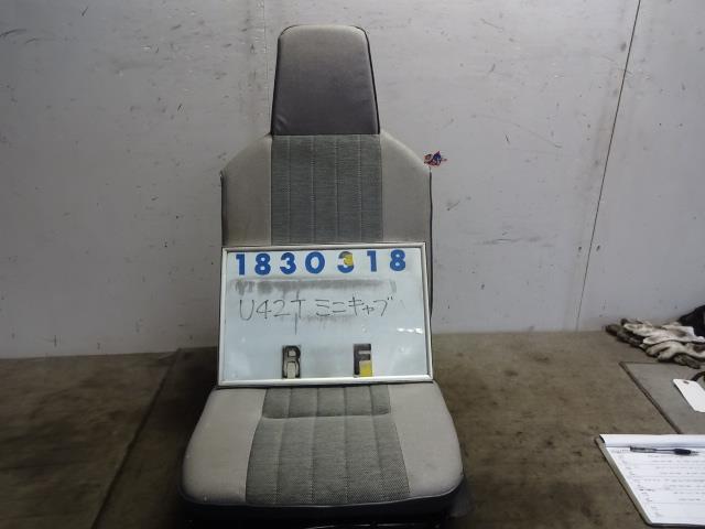 【中古】中古部品 ミニキャブ U42T ドライバーシート 【3330980100-001444446470500】