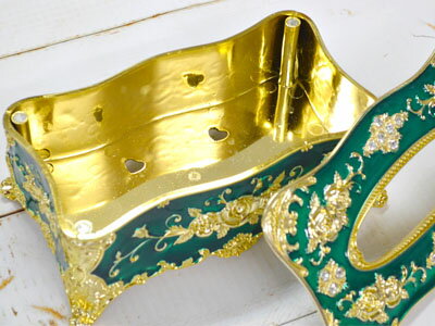 ★倉庫移転の為、在庫処分SALE!★ 薔薇の ティッシュボックス ティッシュケース 薔薇モチーフ ヨーロピアンアンティーク風 詰替 インテリア おしゃれ 雑貨 ギフト リビング ダイニング キッチン インテリア 寝室 ロココ 薔薇雑貨 姫系 北欧 ティッシュカバー