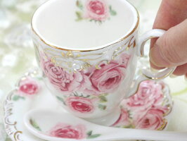 レッドローズコーヒーカップ3点セットおしゃれ薔薇柄ティーカッププレゼントバラ雑貨花柄ロイヤルギフトセット姫系ホワイト結婚祝い誕生日カップコーヒー紅茶カップ陶器磁器食器洋食器キッチンアフタヌーンティー引出物引き出物