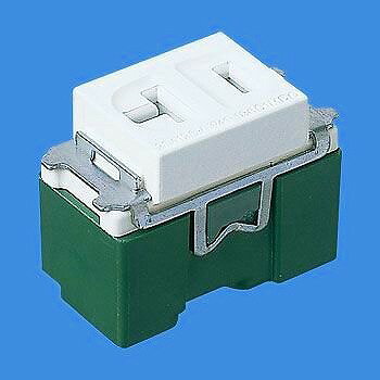 WN1821SW パナソニック 15A・20A兼用埋込コンセント ホワイト