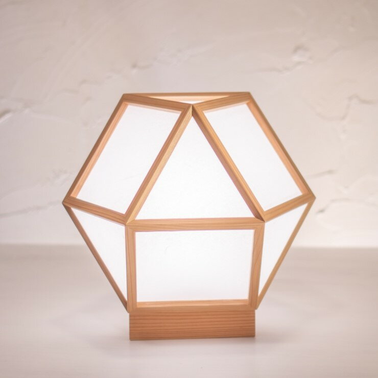 Rakuten - 【メーカー直送】 【P10倍】 新洋電気 的 和風スタンドライト 白×白 白熱灯 A522-A 和室 照明 強化和紙 ワーロン素材 おしゃれ 日本製 国産 木製