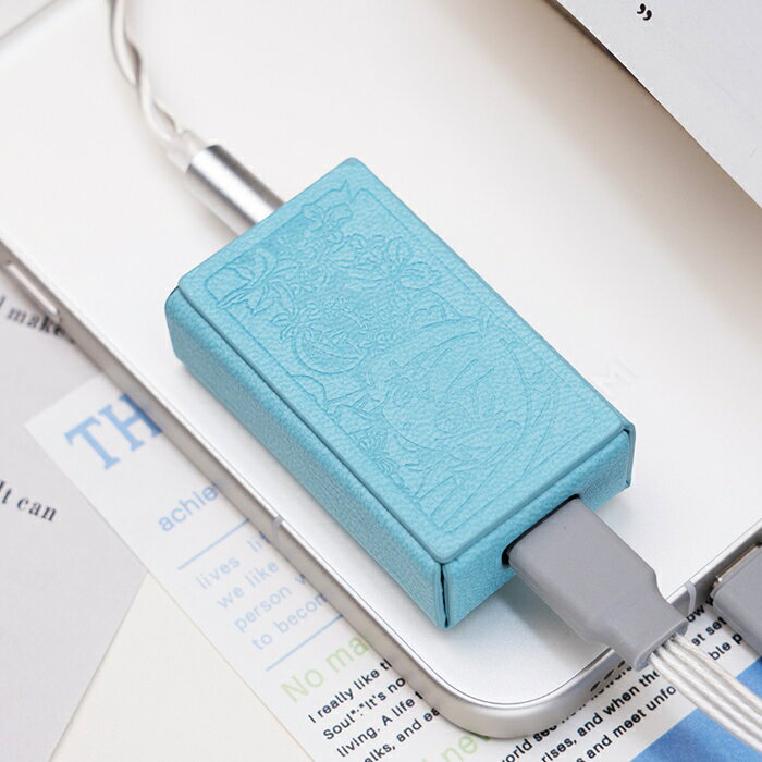 eイヤホン楽天市場店のiBasso Audio Macchiato専用PUレザーケース BL オーディオケース ポータブルオーディオケース ポータブル プレーヤーケース 耐衝撃 PUレザー 密閉性 持ち運び便利 衝撃緩和 アイバッソオーディオ｜アングル3