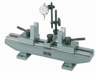 新潟理研測範 591-1 RV形 V溝付偏心検査器 RV-1(4)