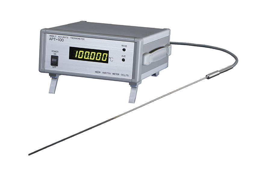 高精度白金測温抵抗体温度計 APT-100