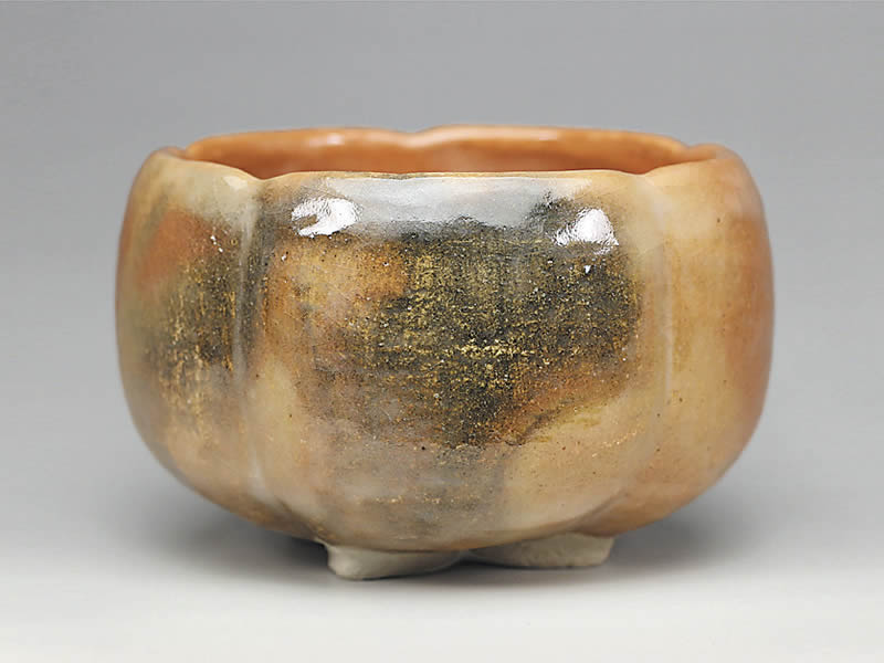 吉村楽入　2021年初春作品　楽入印赤楽柿形茶碗