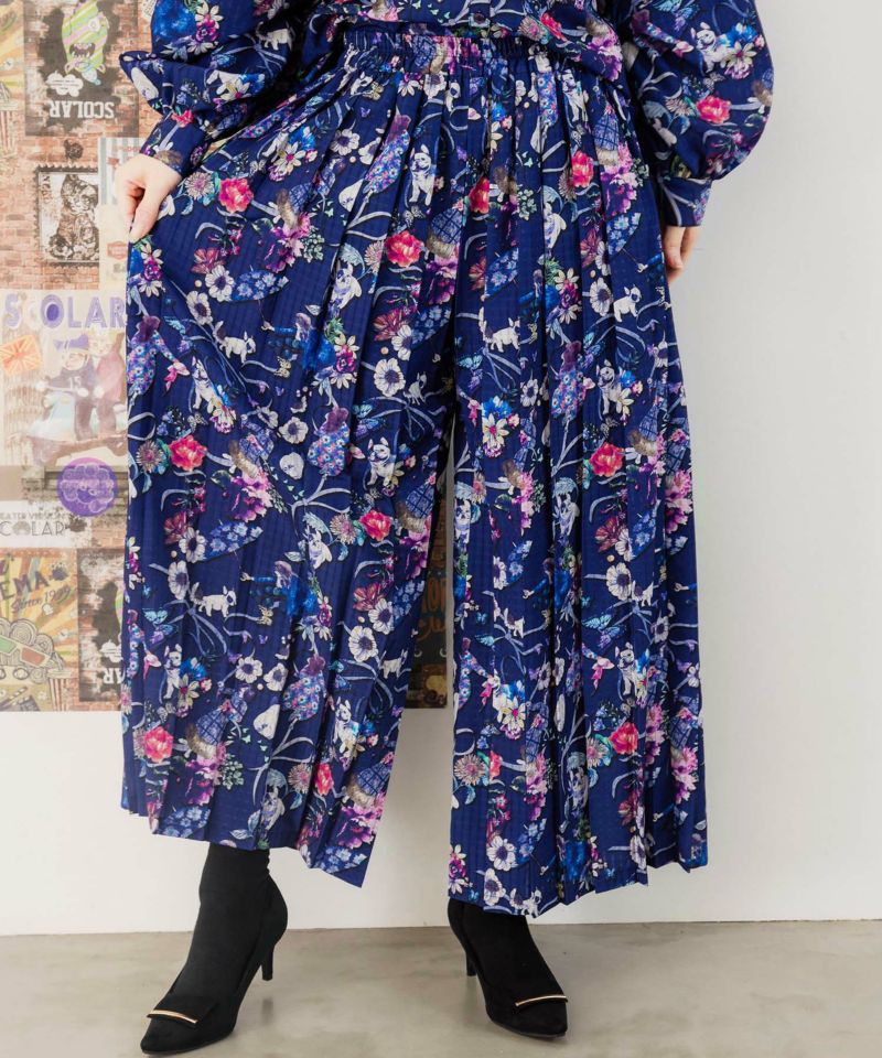 is scolar イズスカラー 551203：フレンチブルと女の子柄 シアーチェックパンツのサムネイル