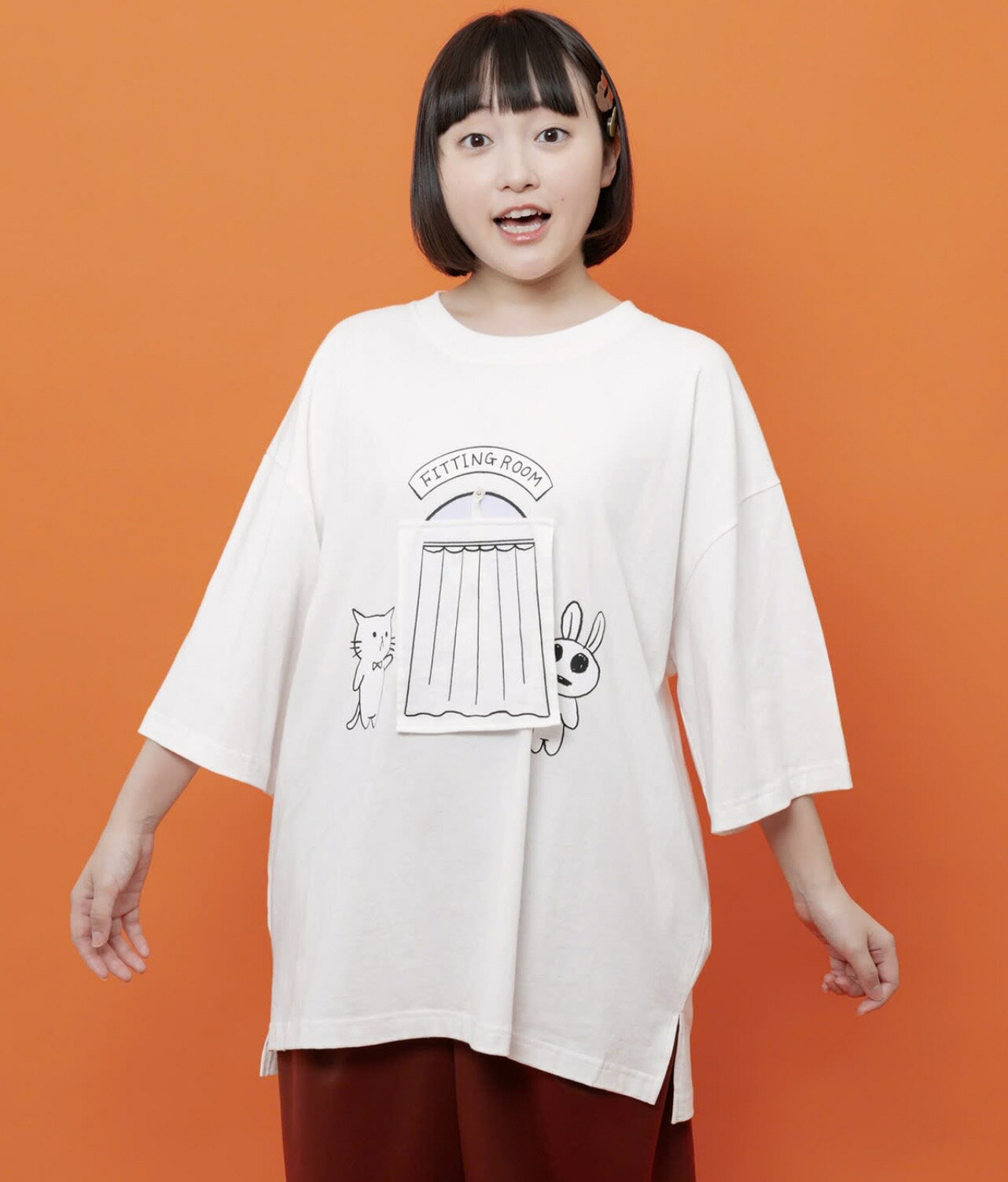 scolar parity スカラーパリティ 362132：試着室の秘密 お着替え中クマ柄Tシャツ
