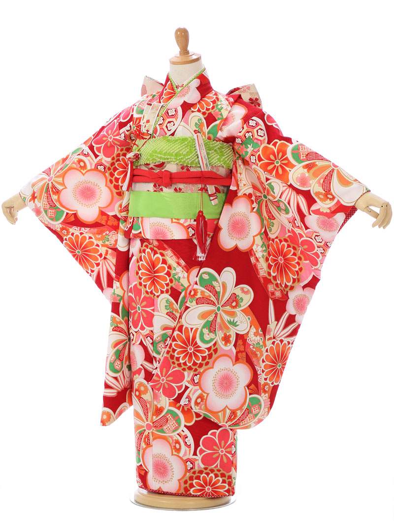 　 ※カレンダーの表示に少しお時間がかかります。表示までしばらくお待ちください。×印のところは申し訳ございませんが既にご予約済みとなっております。ご了承下さい。カレンダーの予約状況が反映されるまで時間がかかることがありますので、予約確定でない場合がございます。ショップからのメールにてご確認をお願い致します。※商品写真は撮影状況、お客様の表示環境等により実物と印象の異なる場合がございます。あらかじめご了承ください。 ※画像の小物類は、撮影用の為お付けする物と異なります。 七五三　女児7才　 式部浪漫 着物色/柄：赤　ねじり梅　華紋 ■生地:化繊　 ■対応身長:115cm〜125cm前後 ■身丈:約133cm ■袖丈:約76cm ■肩裄:約54cm ■セット内容　女の子（七歳） 1）　着物 2）　刺繍又は無地半襟付袖なし襦袢 3）　結び帯セット　4）　草履（約21cm） 5）　バッグ　　　　6）　帯揚げ 7）　帯締め　　　　8）　しごき 9）　末広(扇子)　　10）　箱せこ 11）　和装ベルト　　12）　腰ひも(2本) 13）　伊達締め（1枚)　14）　髪飾り 15）　足袋ソックスまたはストレッチ足袋(プレゼント) 16）　簡単着せ方マニュアル ※　はこせこのびら簪は、セット内容に含まれておりません。 初めてレンタルされる方へ よくある質問 安心サポートプランについて 配送について 決済について キャンセルについて 会社概要