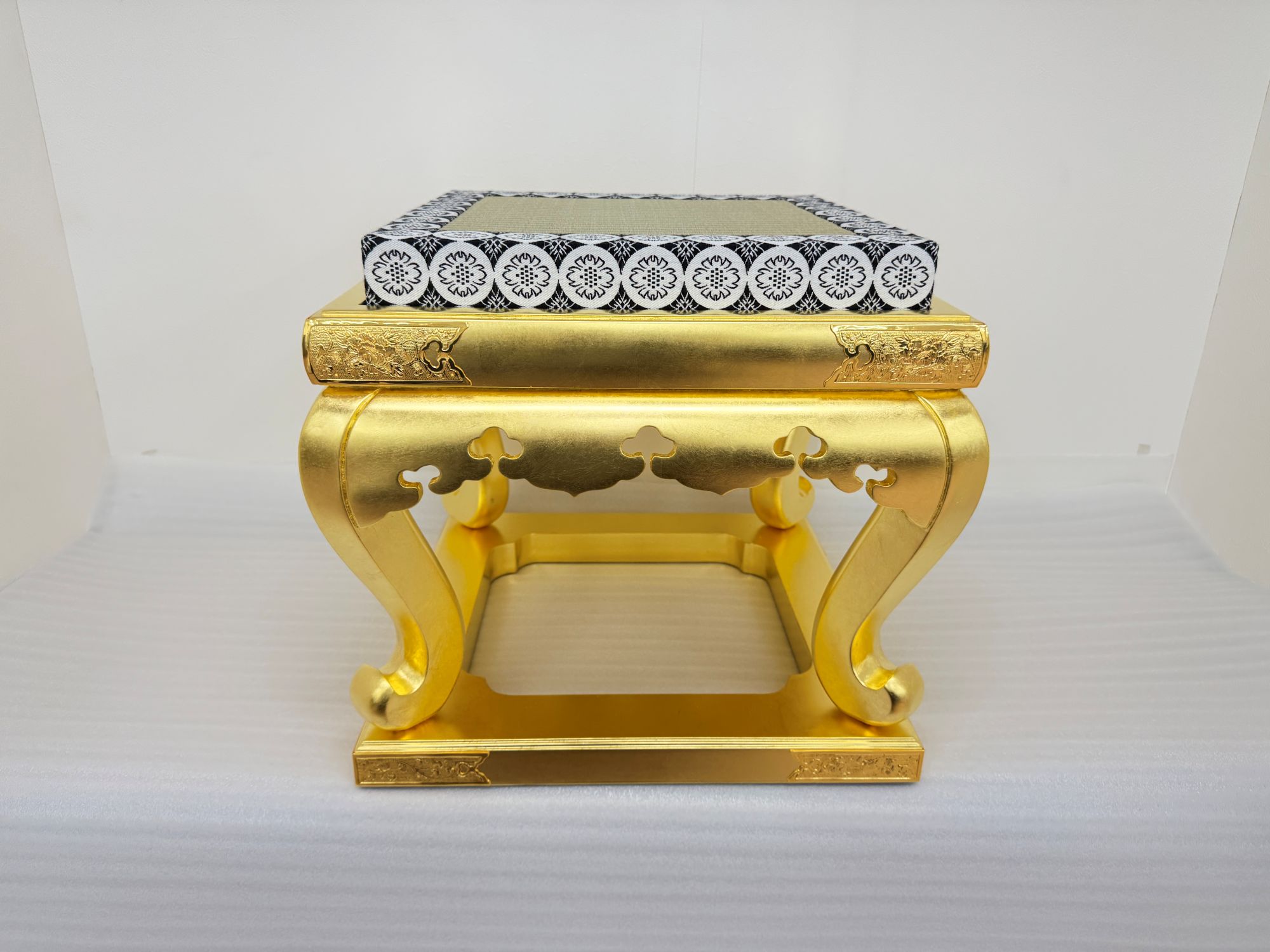乐天商城 - 椅子式礼盤　総金箔 寺院仏具