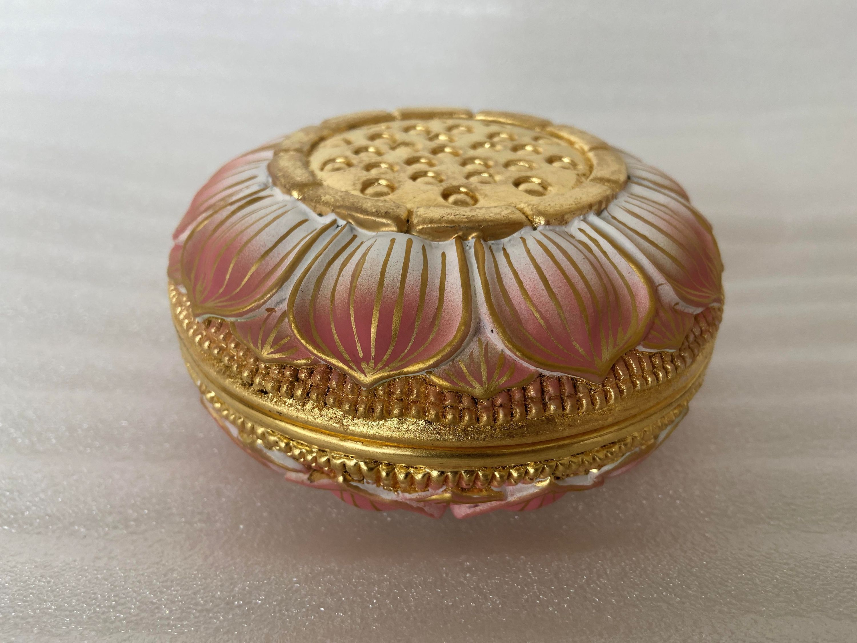 白蓮香合　3.5寸　寺院用仏具　香合