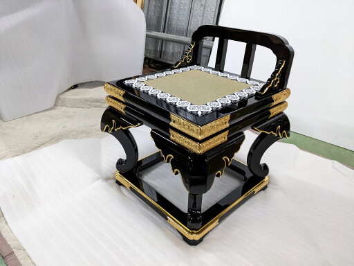 回転式内陣椅子 平安型 金具打ち 寺院仏具 回転式内陣椅子 平安型 金具打ち 寺院仏具