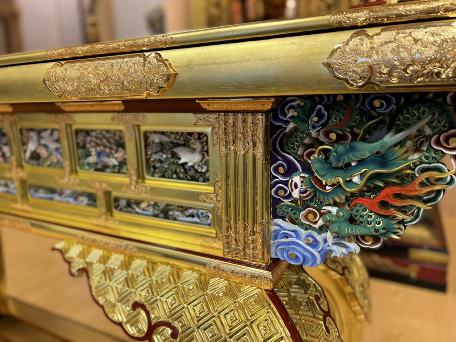 六鳥型前卓 別誂え 総金箔 寺院仏具の紹介画像3