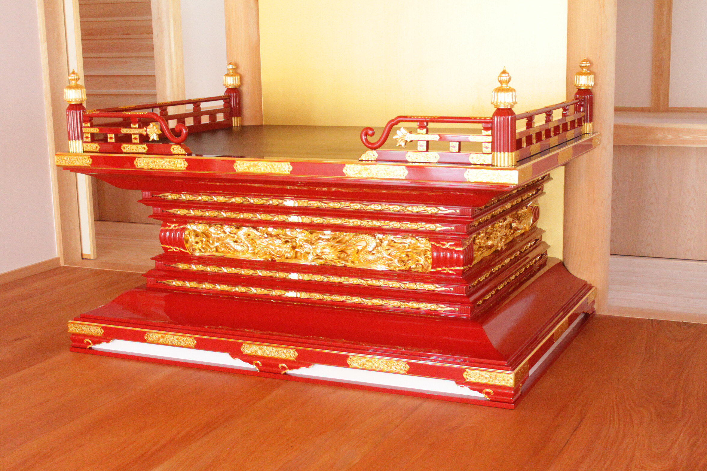 須弥壇 通彫り 寺院仏具