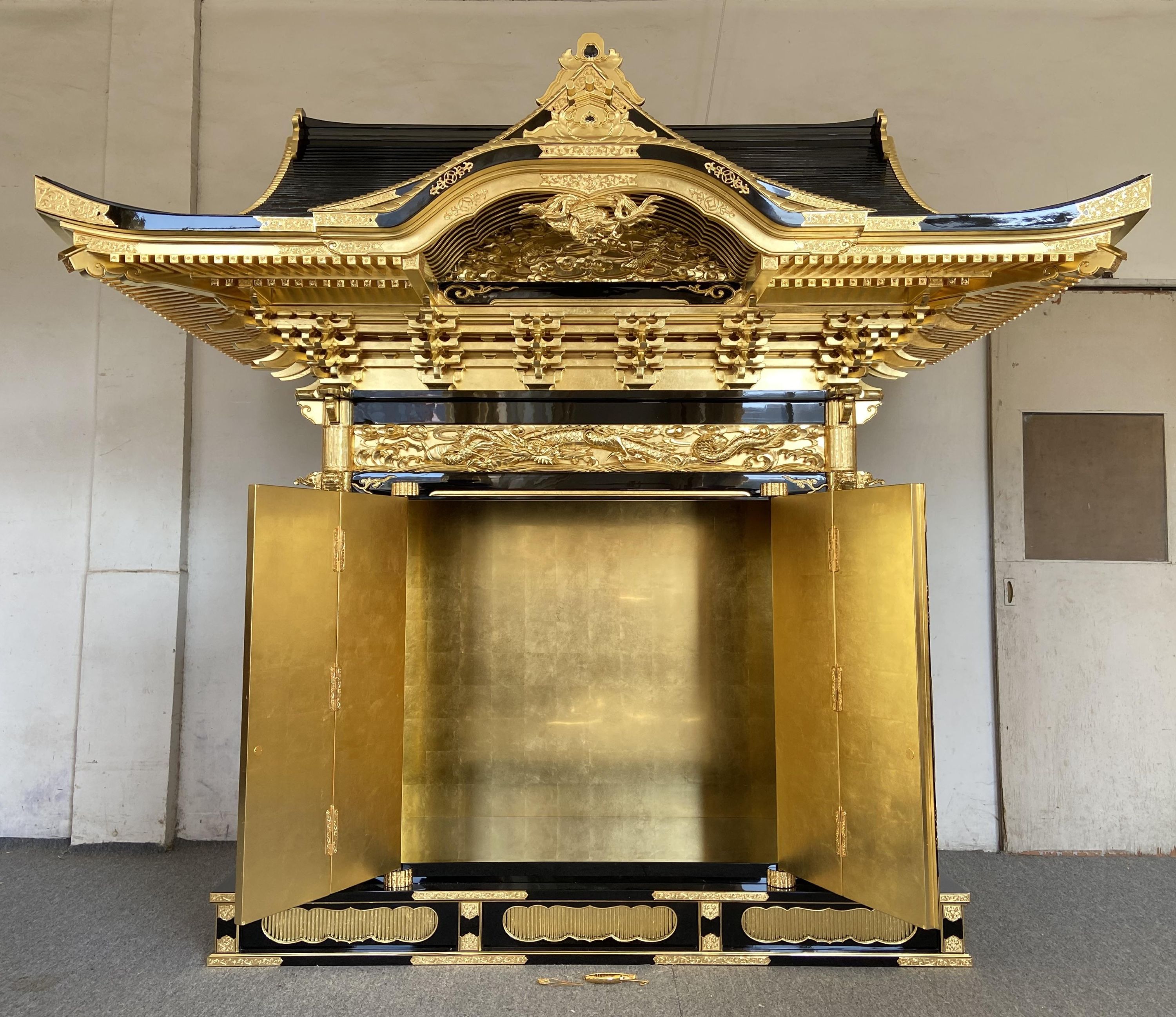御宮殿 三方妻瓦付四本柱 寺院仏具の紹介画像2