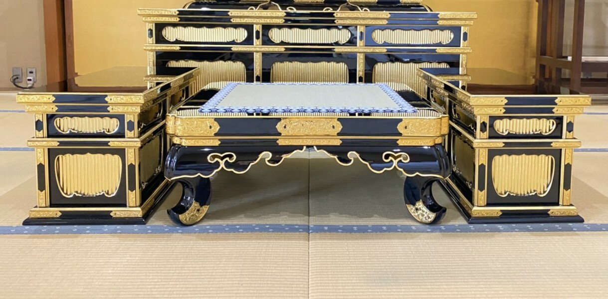 登高座 猫足箱型 寺院仏具の紹介画像2