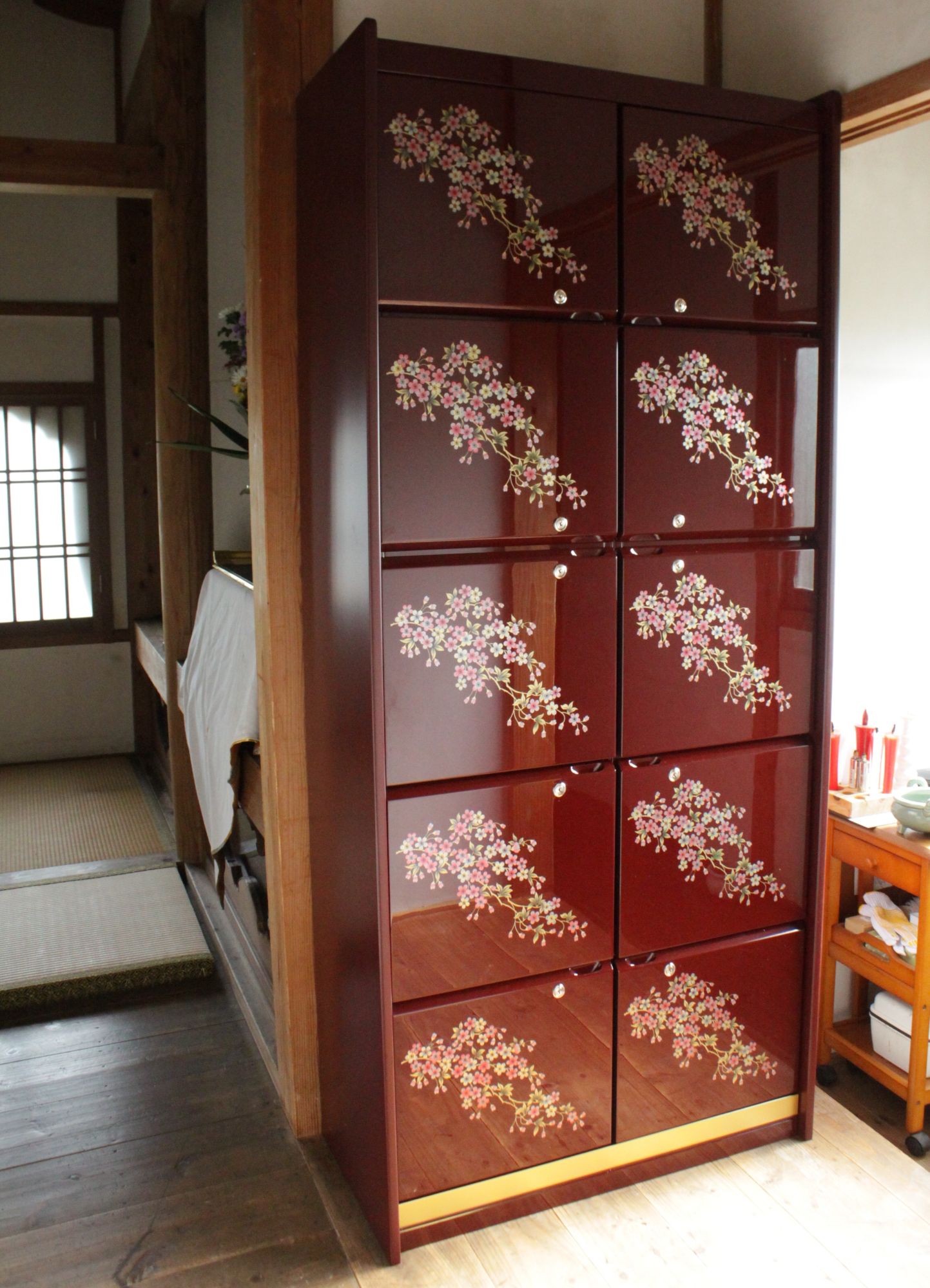 納骨壇　木製　ロッカー式　都