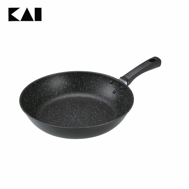 Rakuten - 【フライパン IH対応】【B】軽量・高熱効率フライパンIH対応(28cm)貝印 フライパン ih 炒め鍋 炒める 調理器具 調理用品 キッチン用品 軽い 000DW5630