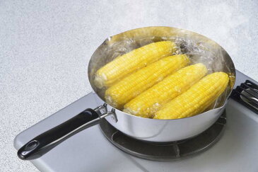 日本製ゆきひら鍋24cm 目盛付雪平鍋 日本製 36570送料無料 IH対応 ガス火対応 ステンレス プロ仕様 片手鍋 24cm ステンレス製 ステンレス製片手鍋 キッチン キッチン用品 調理器具 メモリ付き 目盛り 目盛付 鍋 下村企販【D】【B】【SK】