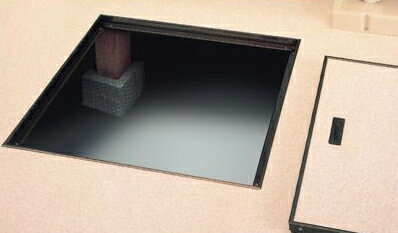 【LINEクーポン配布中】建築金物 点検口 KYハウスハッチ アルミ枠床下点検口 シルバー色 450ミリ角 [S4..