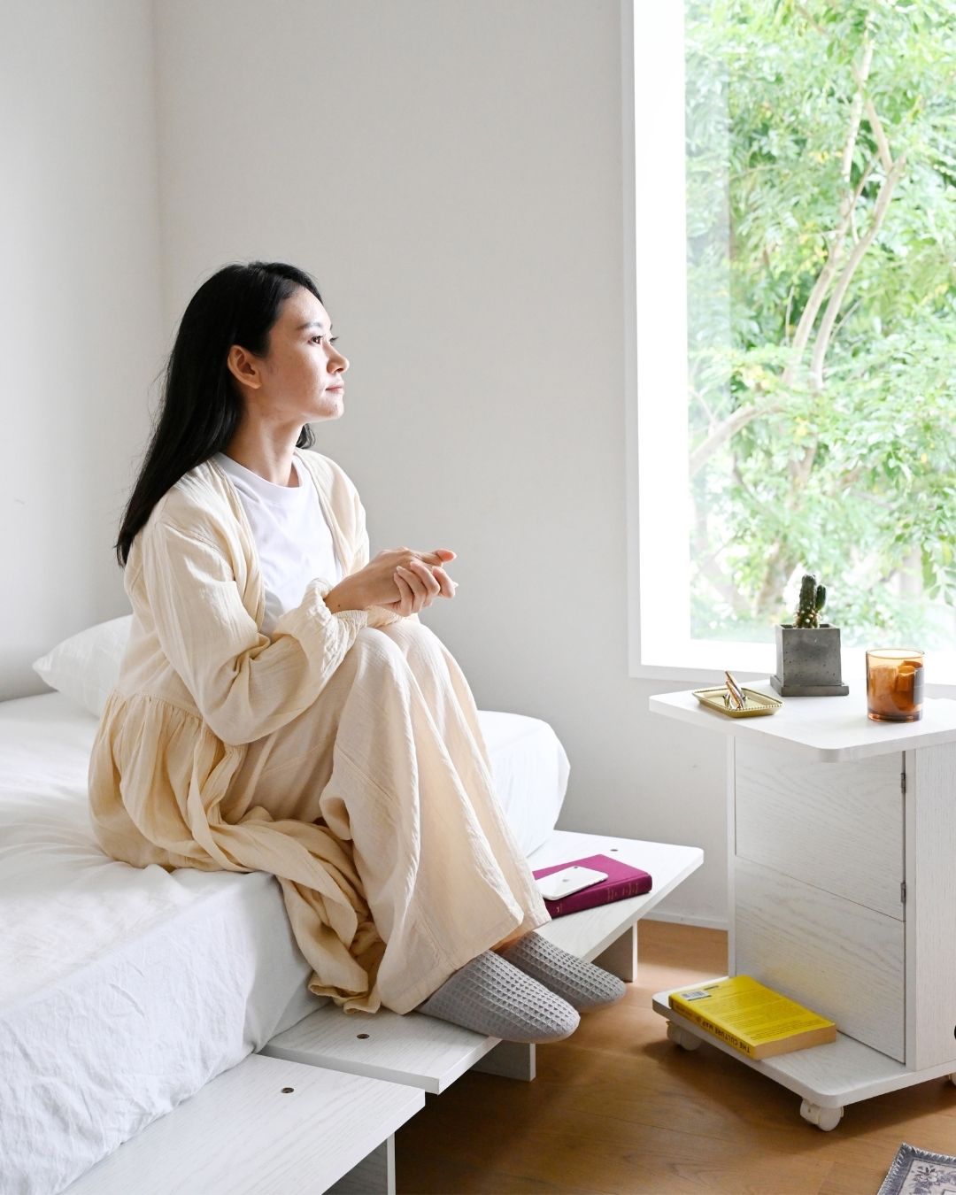 ベッド ベッドフレーム シングル/セミダブル マットレス付き/マットレス なし 角が丸い ステージベッド 掃除ロボット 対応 幅120/140 長さ195 高さ21.5cm 掃除が簡単 頑丈 木製 ローベッド 山善 YAMAZEN