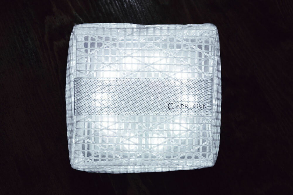 【10日限定P最大10倍】CARYY THE SUN(キャリー・ザ・サン)アウトドアクールブライトミディアム ホワイト ソーラー充電式 防災グッズ 停電対策24007通販格安セール情報 楽天 通販