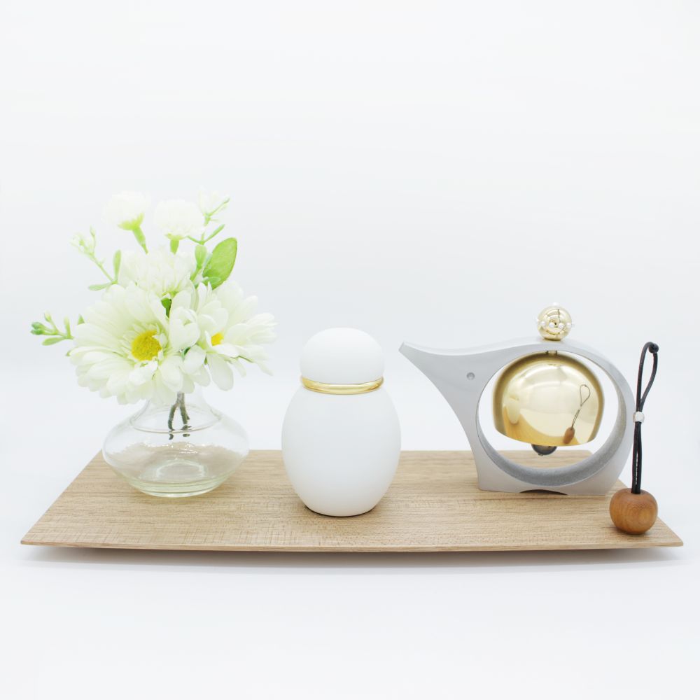 赤ちゃん 水子供養 【小さな祈りのステージ】 ミニ仏壇 ミニ骨壷 仏壇仏具セット 飾り台 おりん セット ベビー 死産 流産 供養 仏壇 手元供養 オープン ミニ コンパクト おしゃれ かわいい シンプル 真鍮 骨壺 日本製 国産 刻印