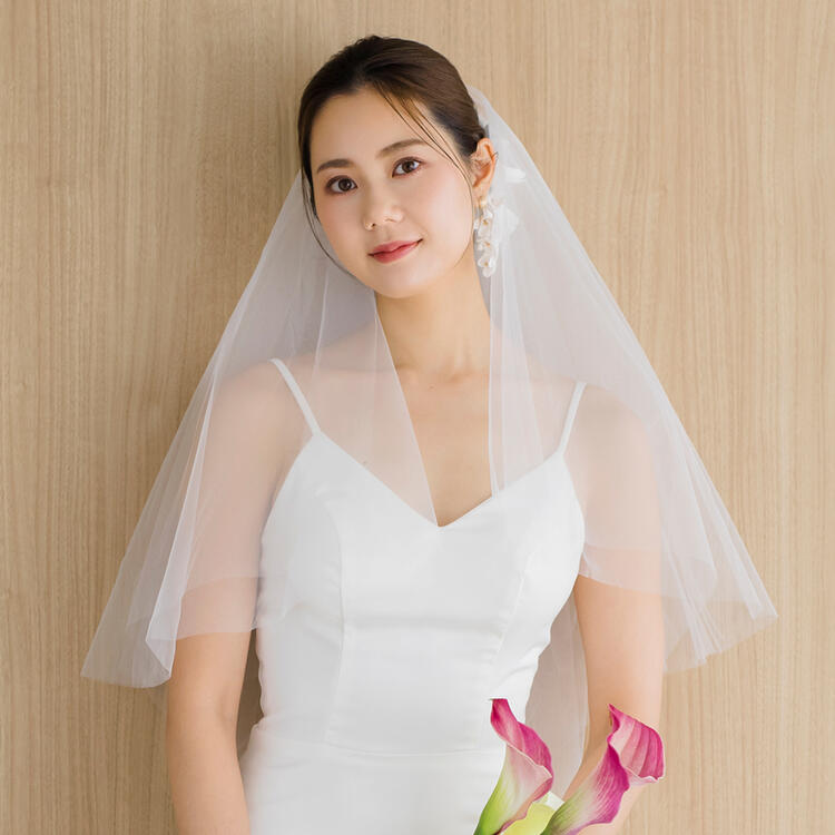 ミドルベール ショートベール ウェディングベール ウエディングベール 2層 コーム付き レース・刺繍 ベ..