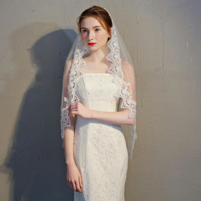 【ミドル】ウェディングベール ウエディングベール 1層 コーム付き レース・刺繍【ホワイト・オフホワ..